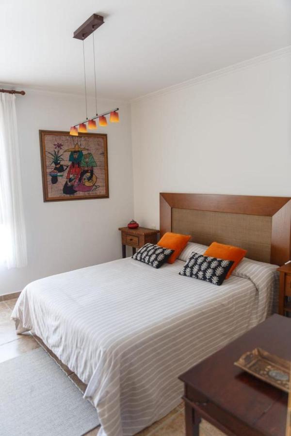 Casa Rural La Pinta- Sendaviva Y Bardenas Villafranca Luaran gambar
