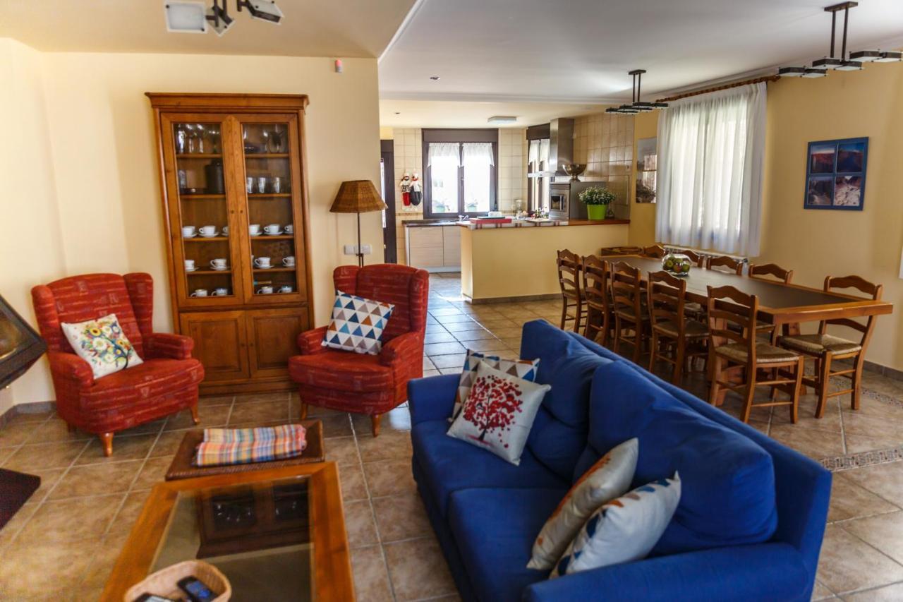 Casa Rural La Pinta- Sendaviva Y Bardenas Villafranca Luaran gambar