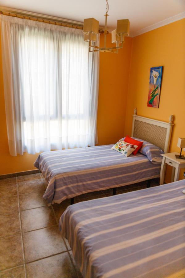 Casa Rural La Pinta- Sendaviva Y Bardenas Villafranca Luaran gambar