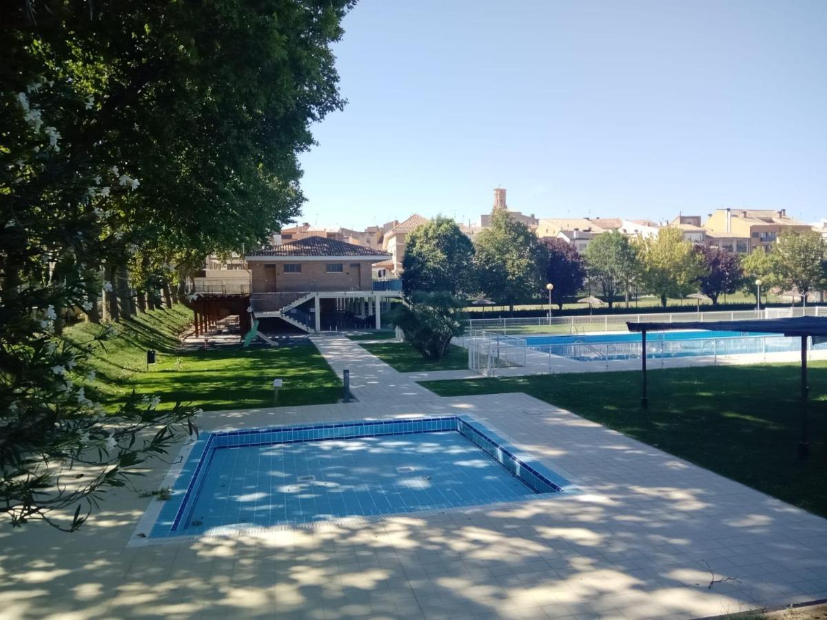 Casa Rural La Pinta- Sendaviva Y Bardenas Villafranca Luaran gambar